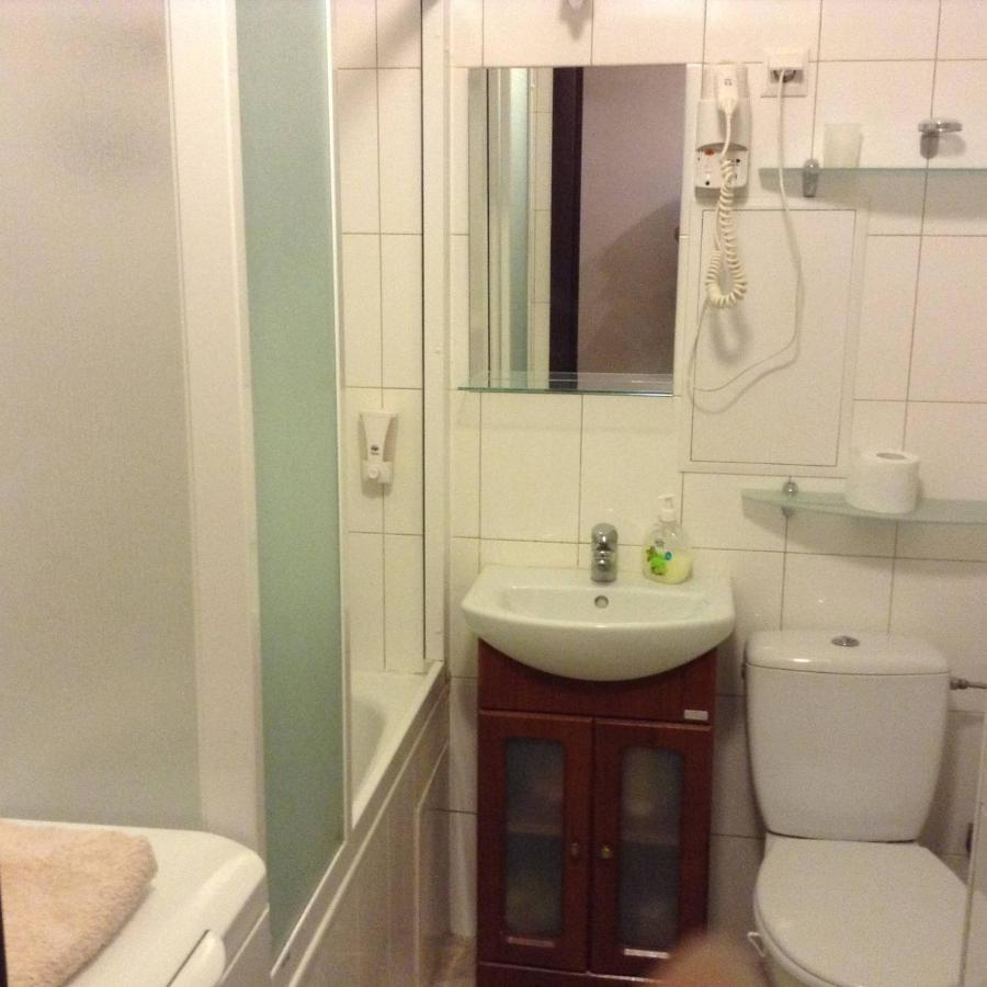 Двухкомнатная Возле Гулливера Apartment Киев Екстериор снимка